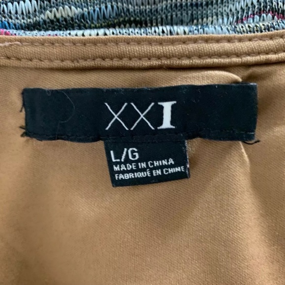 FOREVER 21 Silver Multi-Color Stretch Dress - Picture 5 of 5